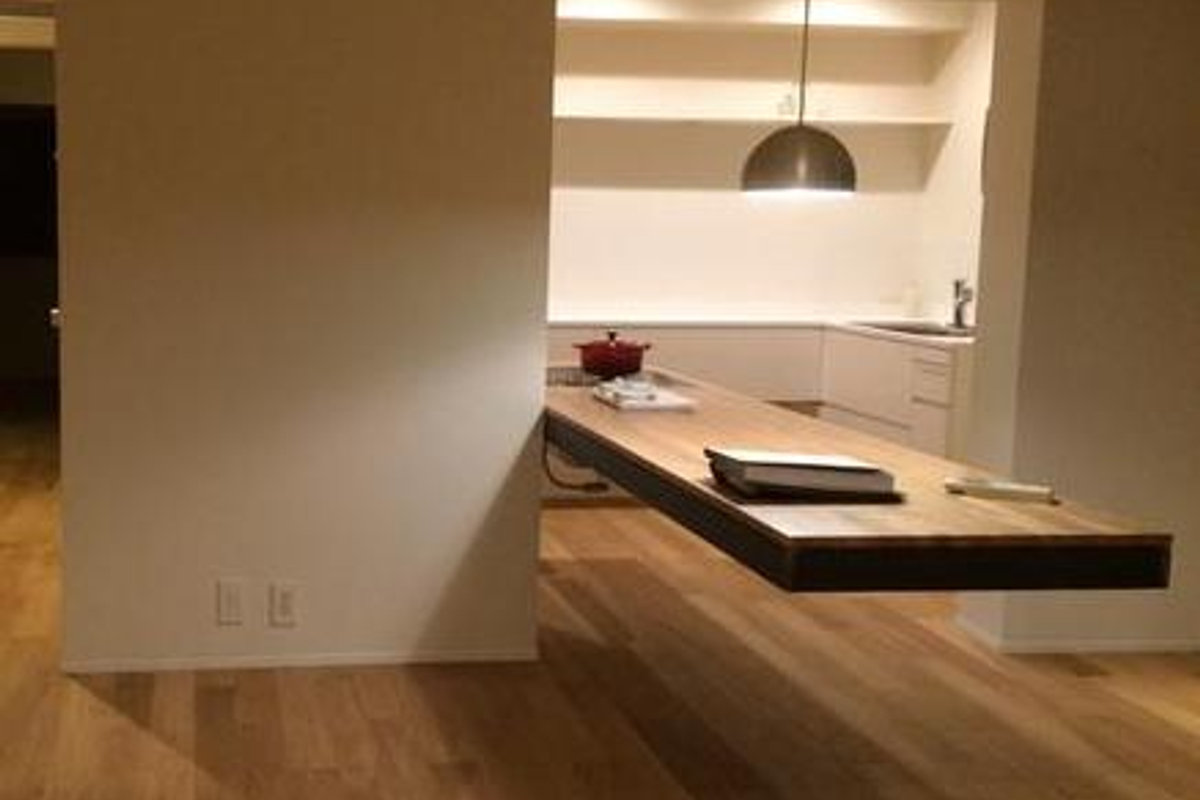 フライングテーブル